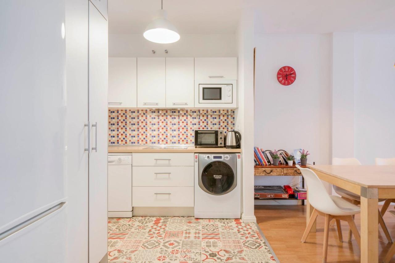 Urbanchicmalaga 3 Bedroom Spacious Quiet Historic Malaga Apt Exterior photo